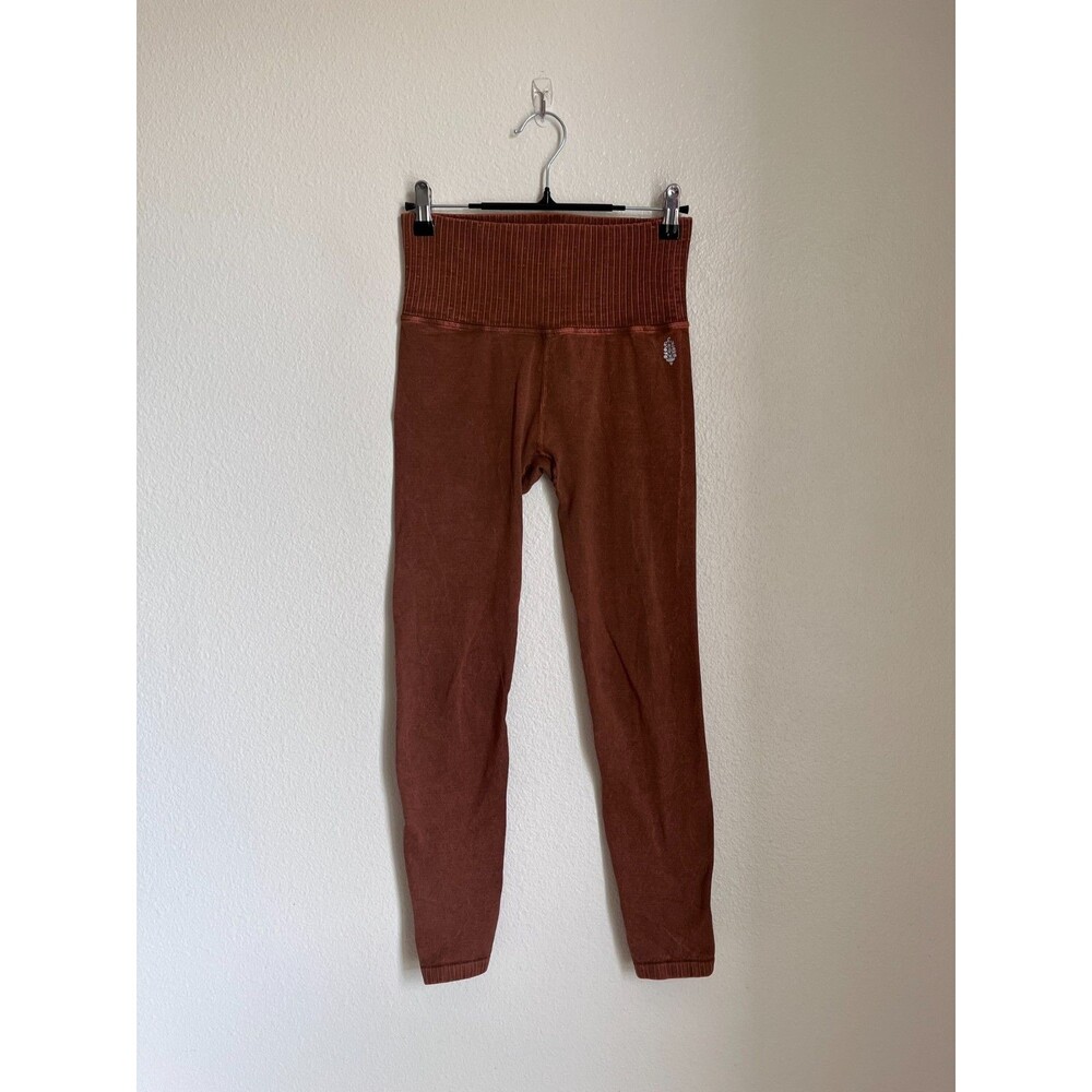 Free People FP MOVEMENT Good Karma Legging in Toasted Coconut Size XS/S